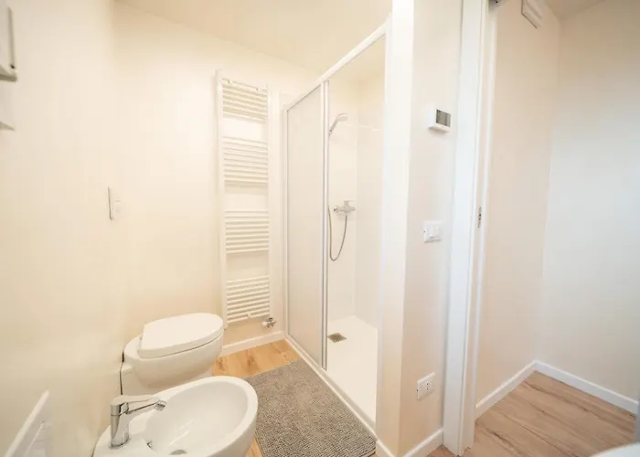 Nirvana's 3 Near Venice Διαμέρισμα *